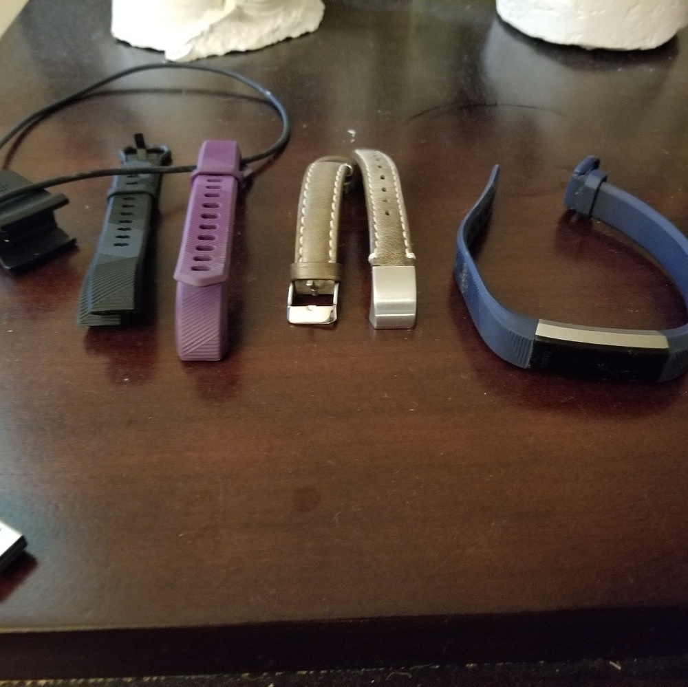 Fitbit Alta HR - Picture 4 of 4